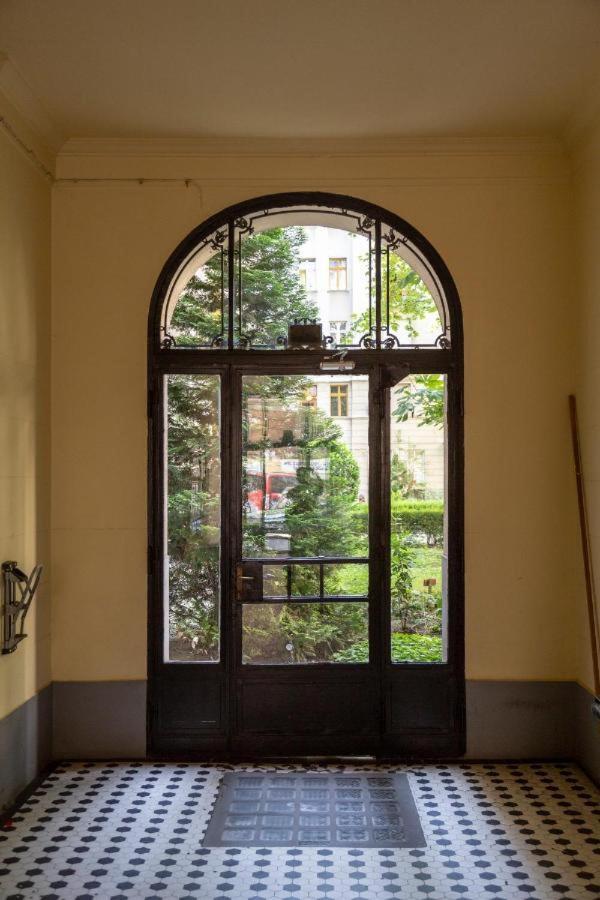 Gorgeous Flat Right Near The City Center บูดาเปสต์ ภายนอก รูปภาพ