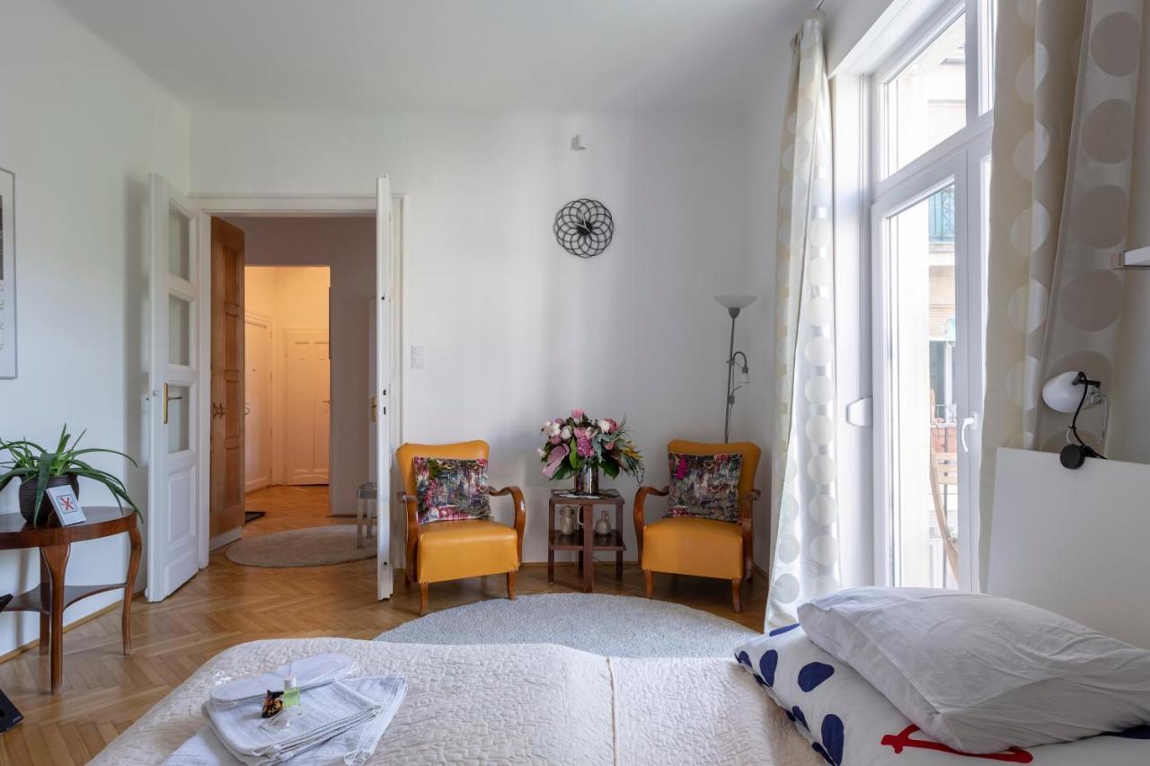 Gorgeous Flat Right Near The City Center บูดาเปสต์ ภายนอก รูปภาพ
